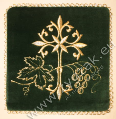 P07 GREEN VELVET PALL