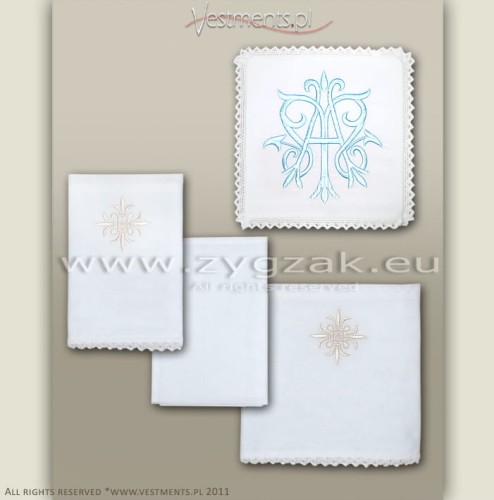C27 LIGHT BLUE - MARIAN CHALICE LINEN SET