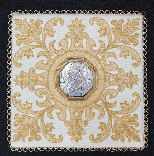 PM4-02 CHALICE PALL "Our Lady of Pompeii"