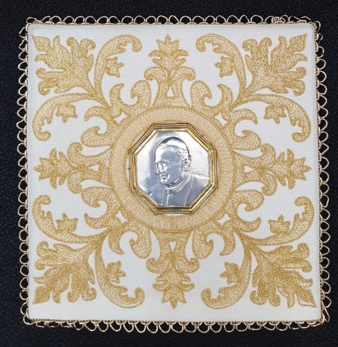 PM4-04 CHALICE PALL "St. John Paul II"