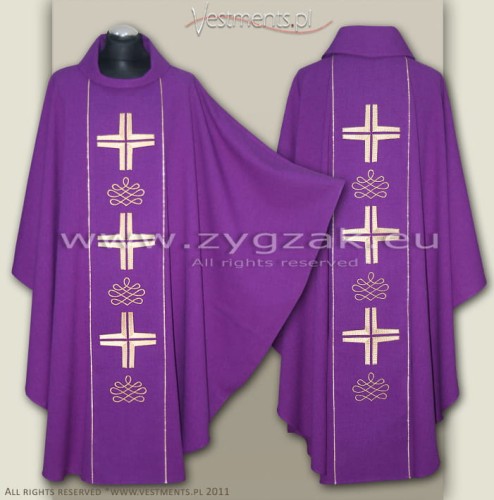 OG-HM-X-8 GOTHIC CHASUBLE