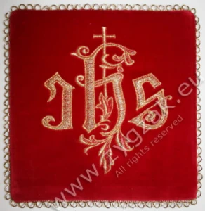 P13 RED VELVET PALL
