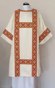 DS-ROZ-GH7 SEMIGOTHIC STYLE DALMATIC