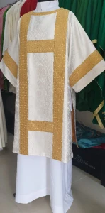 DS-ROZ-GH2 SEMI-GOTHIC DALMATIC