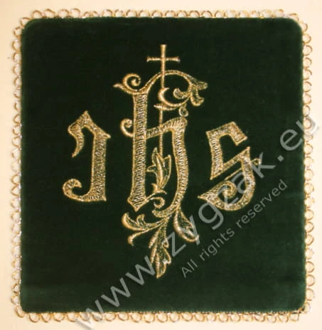 P13 GREEN VELVET PALL