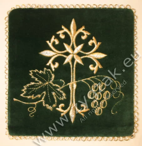 P07 GREEN VELVET PALL