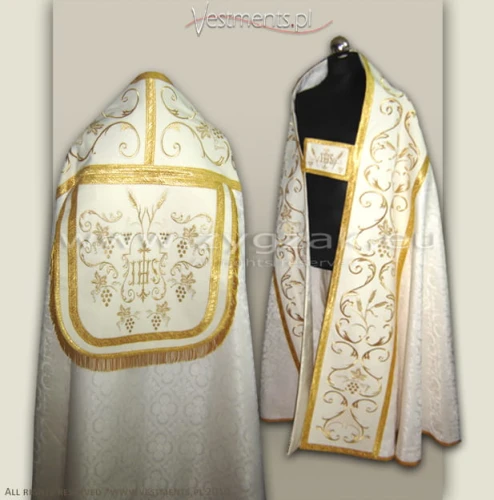 Roman style Cope