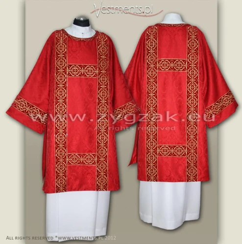 DS-ROZ-GHAKS SEMI-GOTHIC STYLE DALMATIC