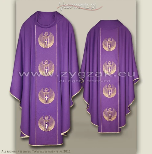 GOTHIC STYLE CHASUBLE