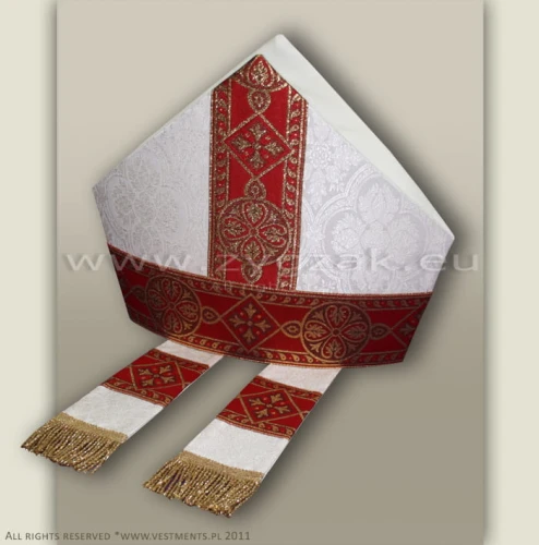 M2-GT2 MITRE white/red