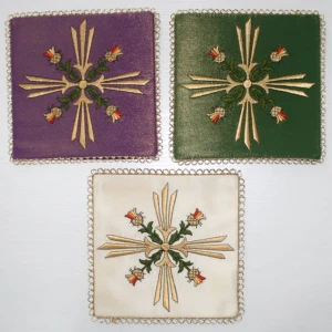 P25 RICHLY EMBROIDERED PALL