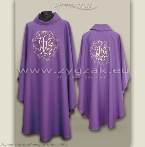 GOTHIC STYLE CHASUBLE