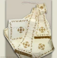 Highly decorative Roman style Low Mass Set