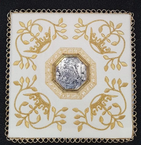 PM2-02 CHALICE PALL "Our Lady of Pompeii"