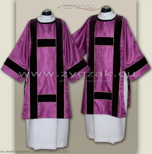 DS-ROZ-GAKS SEMI-GOTHIC STYLE DALMATIC