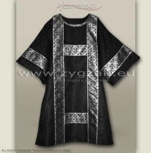 DS-ROZ-GT BLACK/SILVER SEMI-GOTHIC DALMATIC