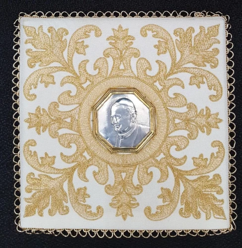 PM4-04 CHALICE PALL "St. John Paul II"