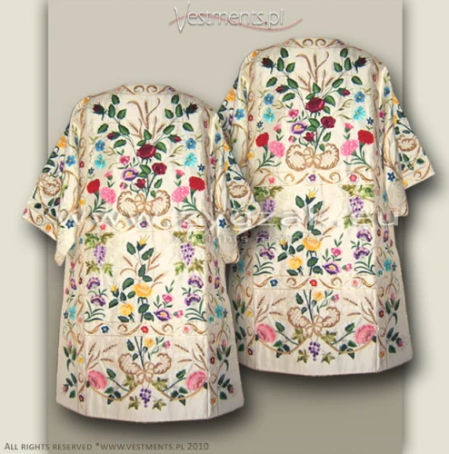 Exclusive Roman style Dalmatic - white