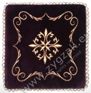 P04 PURPLE VELVET PALL