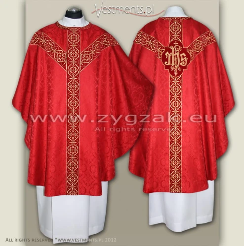 OS-ROZ-GHAKS SEMI-GOTHIC STYLE LOW MASS SET